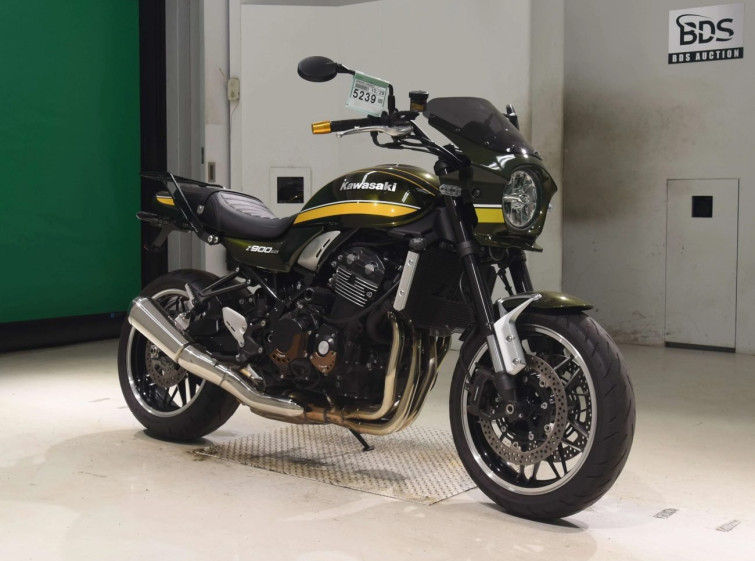Мотоцикл Kawasaki Z900RS с пробегом 27520 km