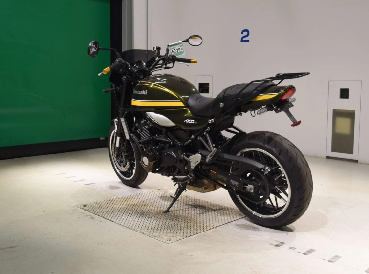 Мотоцикл Kawasaki Z900RS с пробегом 27520 km