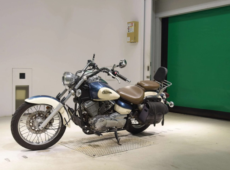 Мотоцикл Yamaha DRAGSTAR XVS250 с пробегом 6489 km