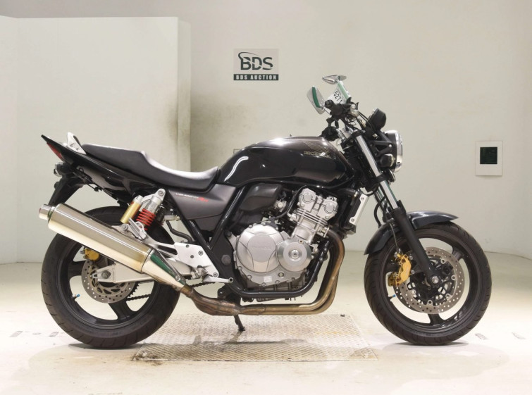 Мотоцикл Honda CB400SFV з пробігом 19758 km