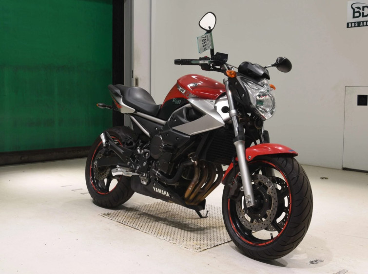 Мотоцикл Yamaha XJ6N с пробегом 31213 km