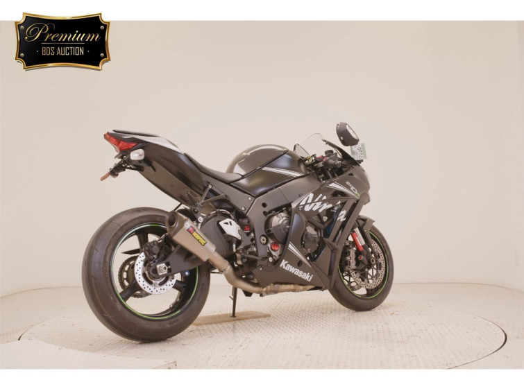 Мотоцикл Kawasaki NINJA ZX-10R с пробегом 2055 km