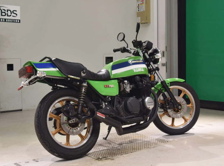 Мотоцикл Kawasaki KZ700 с пробегом 24850 m