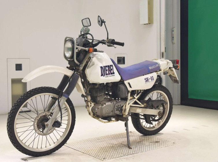 Мотоцикл Suzuki DJEBEL200 с пробегом 41966 km