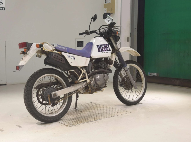 Мотоцикл Suzuki DJEBEL200 с пробегом 41966 km
