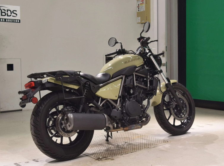 Мотоцикл Kawasaki ELIMINATOR 400 з пробігом 6104 km