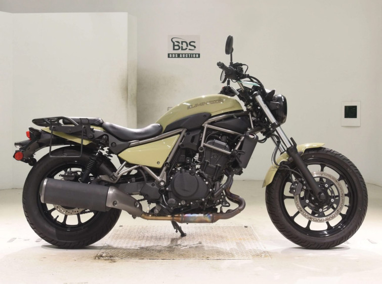 Мотоцикл Kawasaki ELIMINATOR 400 з пробігом 6104 km