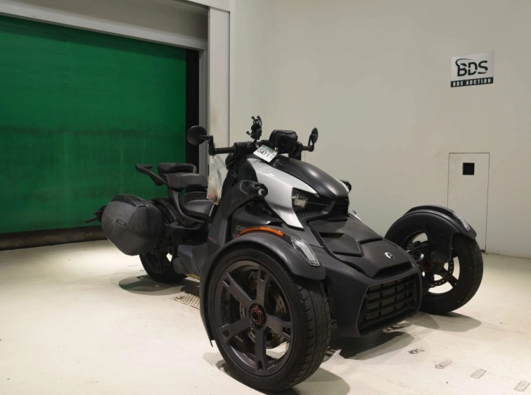 Мотоцикл Can-Am RIKE 900 с пробегом 18327 km