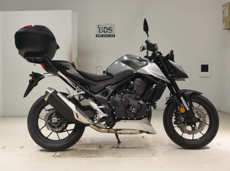 Мотоцикл Honda CB750 HORNET с пробегом 2736 km