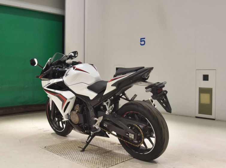 Мотоцикл Honda CBR400R з пробігом 19519 km