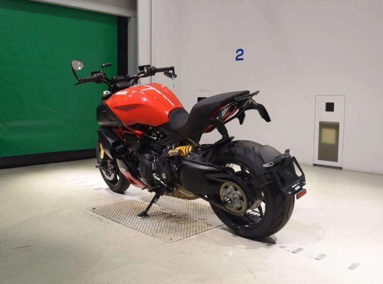 Мотоцикл Ducati DIAVEL 1260S с пробегом 8801 km