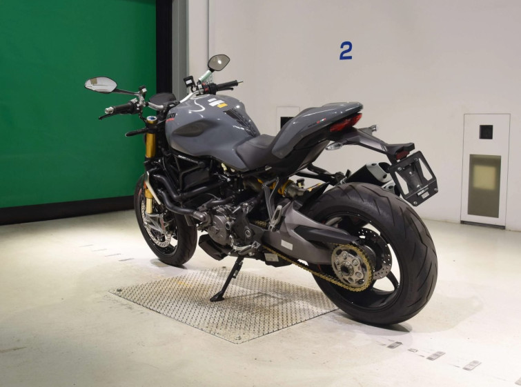 Мотоцикл Ducati MONSTER 1200S с пробегом 12157 km