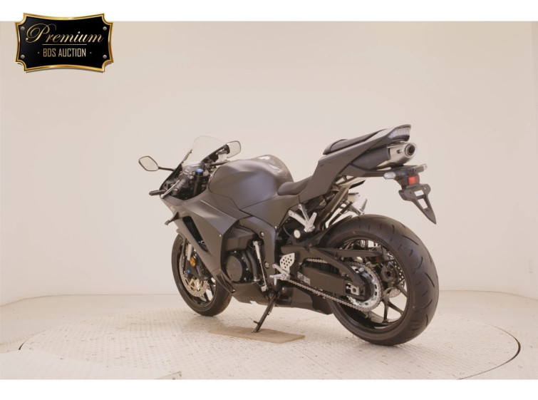 Мотоцикл Honda CBR600RR
