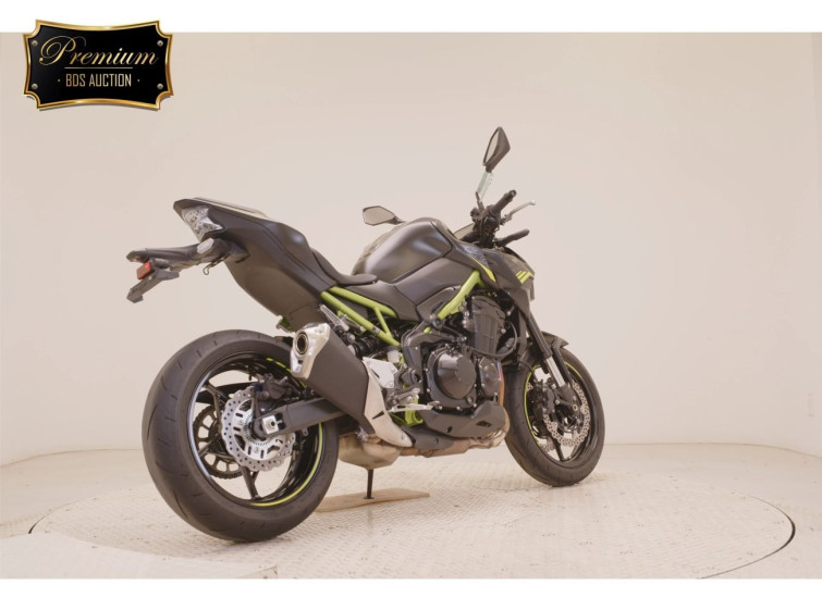 Мотоцикл Kawasaki Z900 с пробегом 2407 km