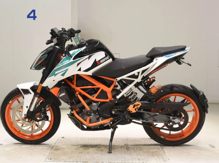 Мотоцикл KTM 390 DUKE с пробегом 5823 km