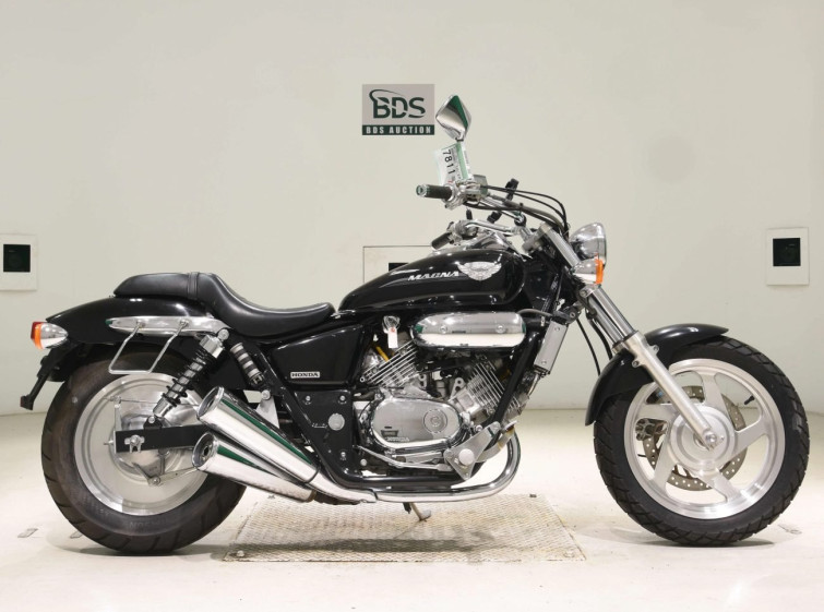 Мотоцикл Honda MAGNA250 з пробігом 16263 km