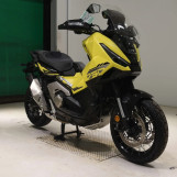 Мотоцикл Honda X-ADV750 з пробігом 321 km