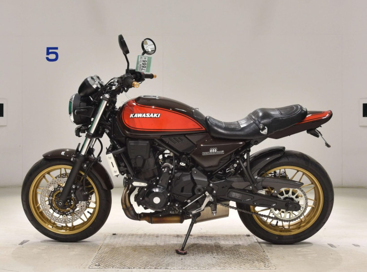 Мотоцикл Kawasaki Z650RS с пробегом 10259 km