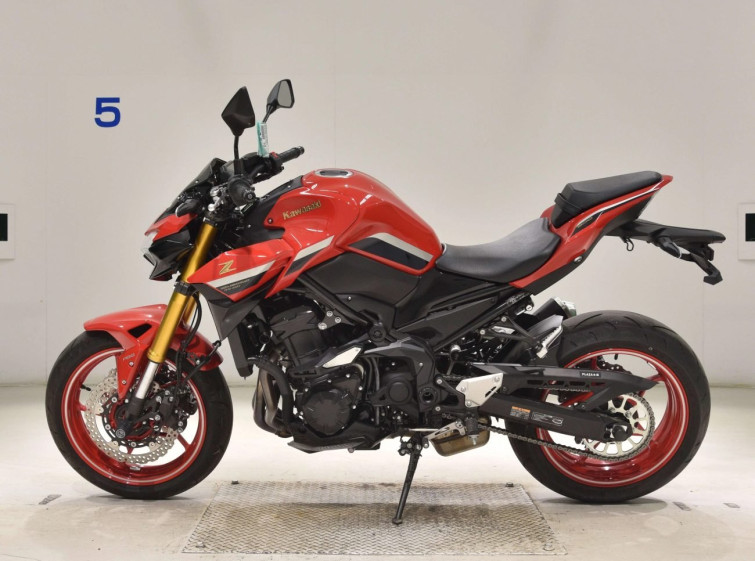Мотоцикл Kawasaki Z900 с пробегом 906 km