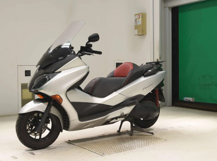 Мотоцикл Honda FORZA Z с пробегом 22658 km