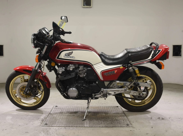 Мотоцикл Honda CB1100F з пробігом 24328 km