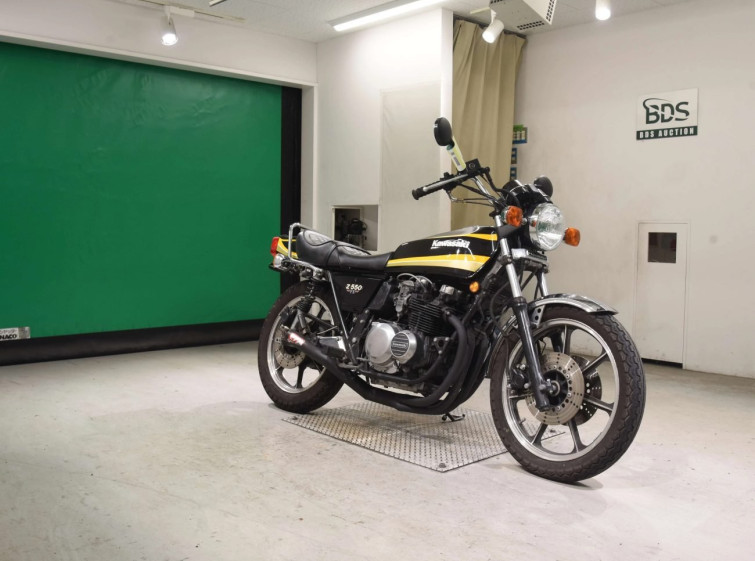 Мотоцикл Kawasaki Z550GP з пробігом 32811 m