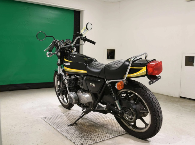 Мотоцикл Kawasaki Z550GP з пробігом 32811 m