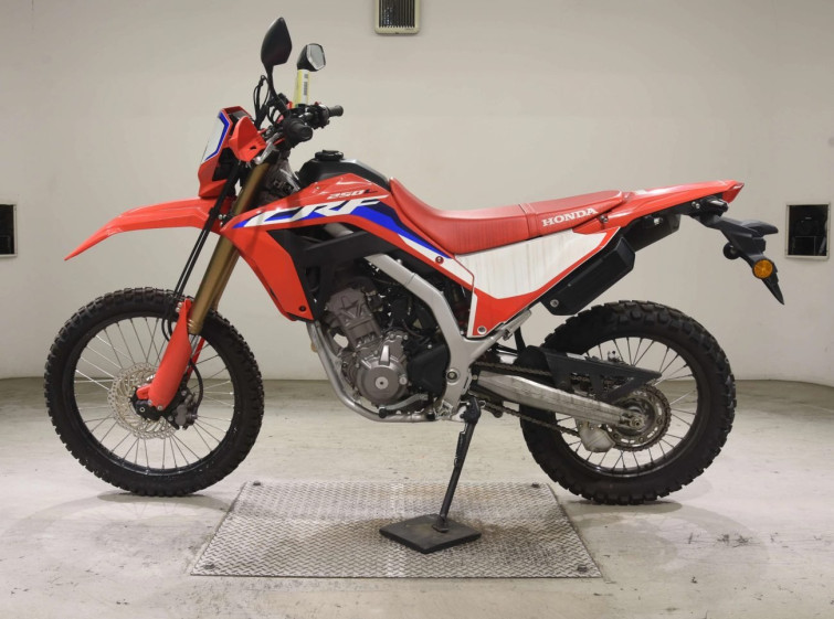 Мотоцикл Honda CRF250L с пробегом 4650 km