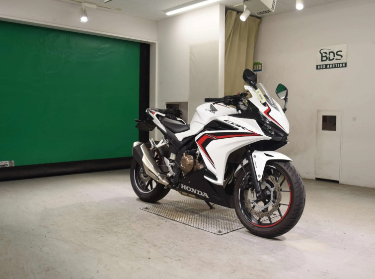Мотоцикл Honda CBR400R з пробігом 15461 km