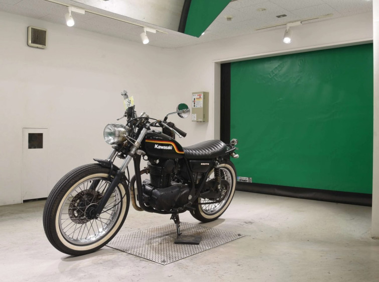 Мотоцикл Kawasaki 250TR з пробігом 3551 km