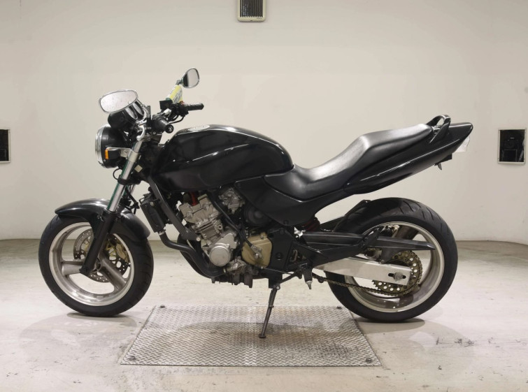 Мотоцикл Honda HORNET CB250F з пробігом 20802 km