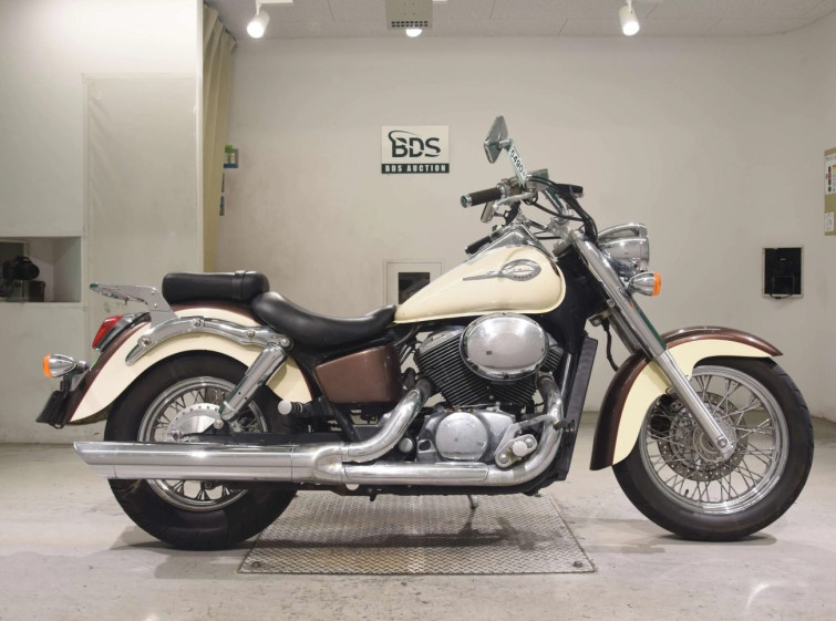 Мотоцикл Honda SHADOW750 с пробегом 22115 km