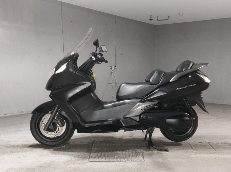 Мотоцикл Honda SILVERWING 600 с пробегом 19770 km