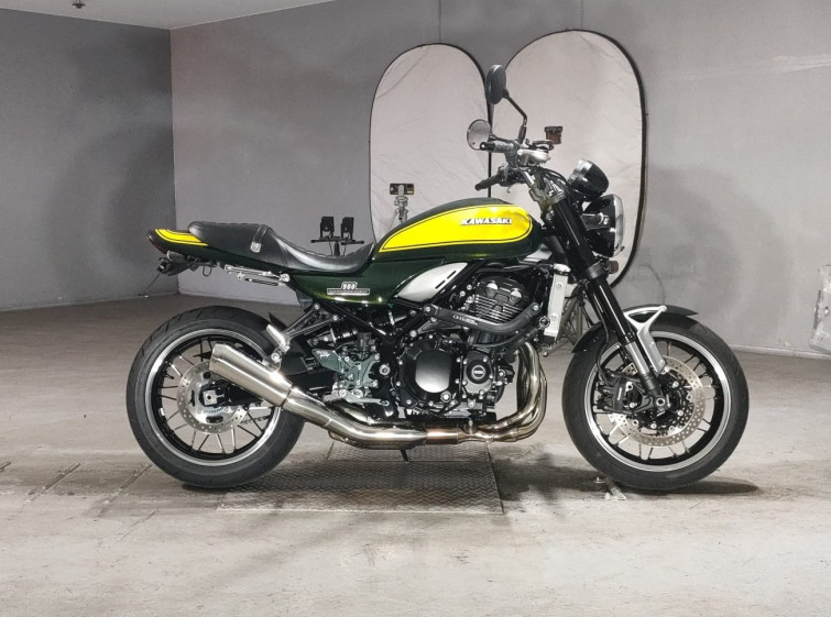 Мотоцикл Kawasaki Z900RS с пробегом 1195 km