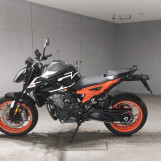 Мотоцикл KTM 890 DUKE GP с пробегом 2071 km