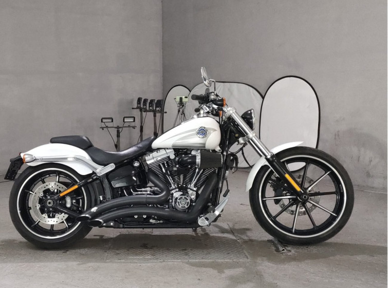 Мотоцикл HD BREAKOUT FXSB1690 с пробегом 6224 km
