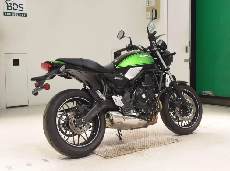 Мотоцикл Kawasaki Z650RS с пробегом 322 km