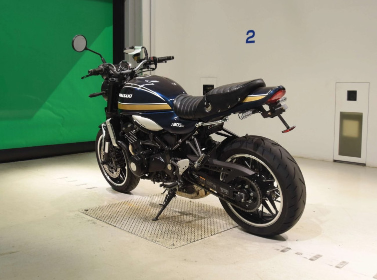 Мотоцикл Kawasaki Z900RS с пробегом 4347 km