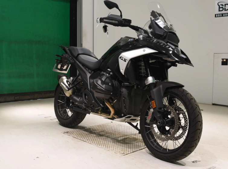 Мотоцикл BMW R1300GS с пробегом 15432 km