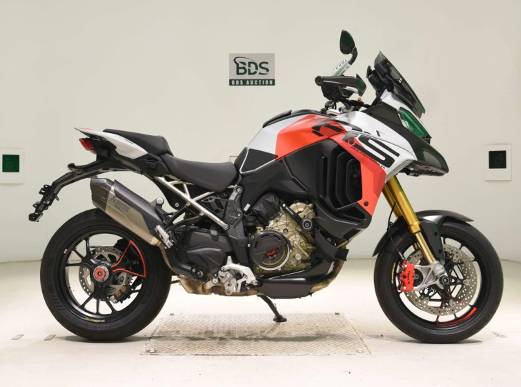 Мотоцикл Ducati MULTISTRADA V4RS з пробігом 7352 km