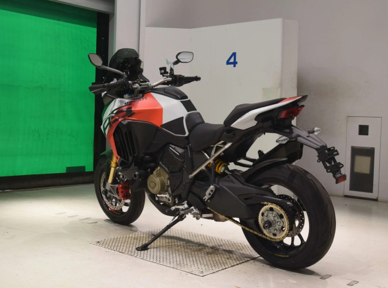 Мотоцикл Ducati MULTISTRADA V4RS з пробігом 7352 km