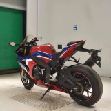 Мотоцикл Honda CBR1000RR SP з пробігом 8350 km