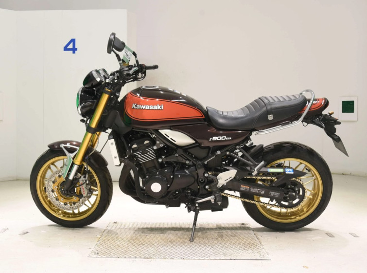 Мотоцикл Kawasaki Z900RS с пробегом 40861 km