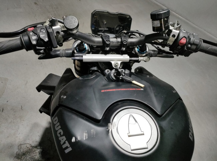 Мотоцикл Ducati STREETFIGHTER V4 S з пробігом 5172 km