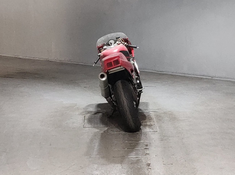Мотоцикл Honda VFR750R з пробігом 3150 km