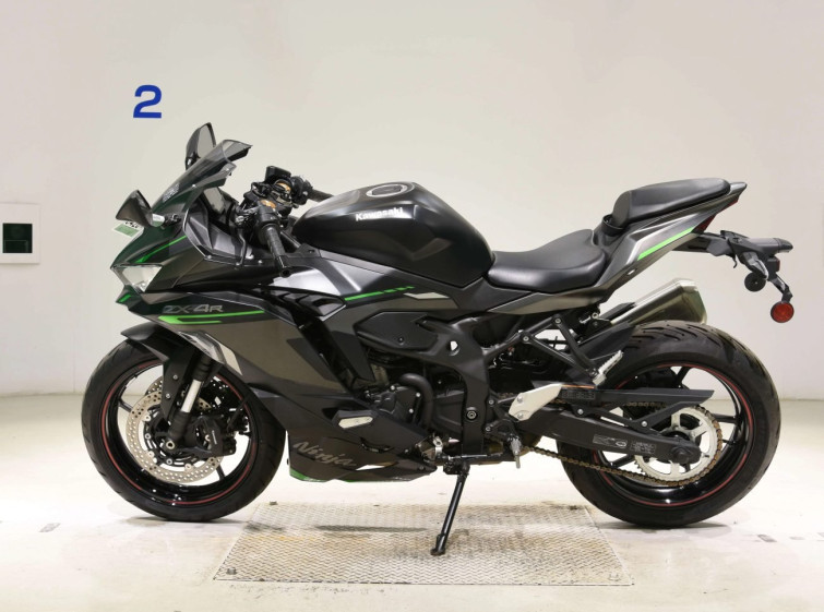 Мотоцикл Kawasaki ZX-4R SE з пробігом 11211 km