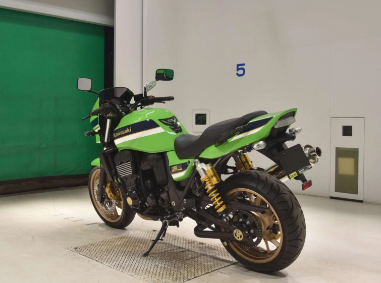 Мотоцикл Kawasaki ZRX1200 DAEG з пробігом 9338 km