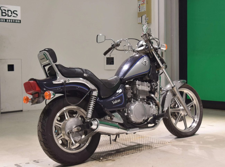 Мотоцикл Kawasaki VULCAN400 CUSTOM з пробігом 13033 km