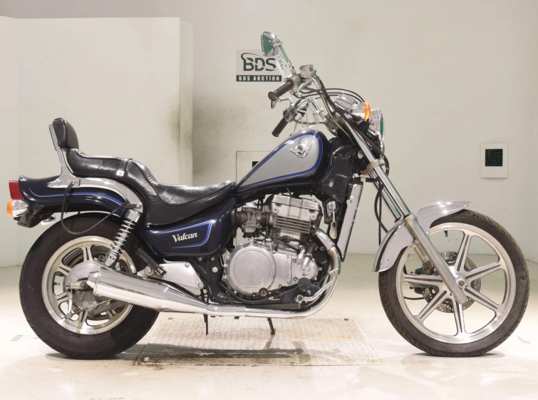 Мотоцикл Kawasaki VULCAN400 CUSTOM з пробігом 13033 km