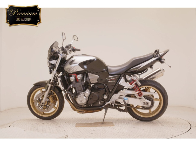 Мотоцикл Honda CB1300SF з пробігом 16555 km